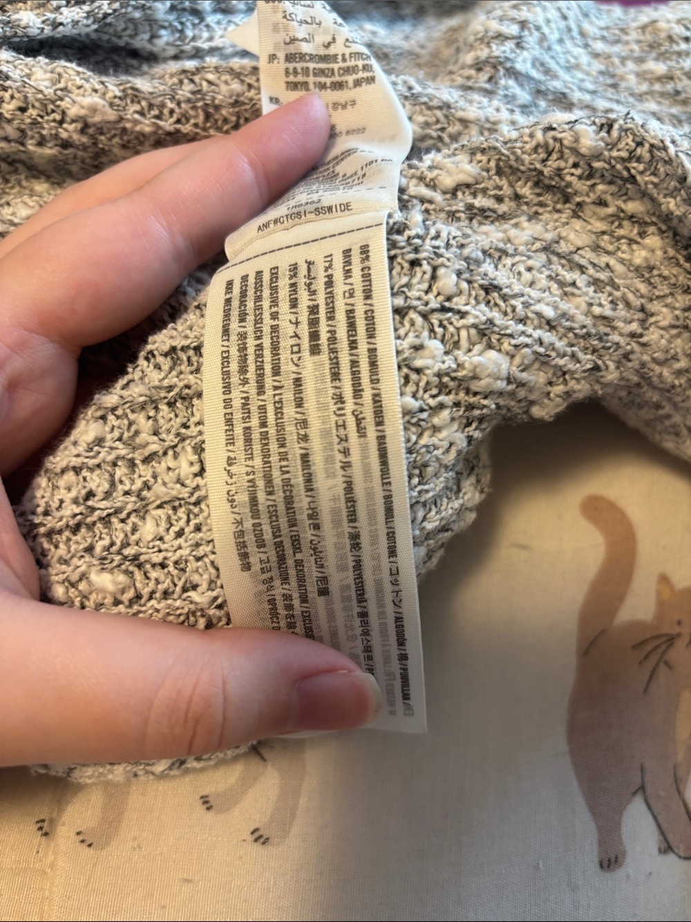 vintage abercrombie cardigan sweater - Picture 3 of 3